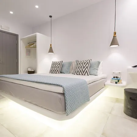 Korali Palace شقة فندقية